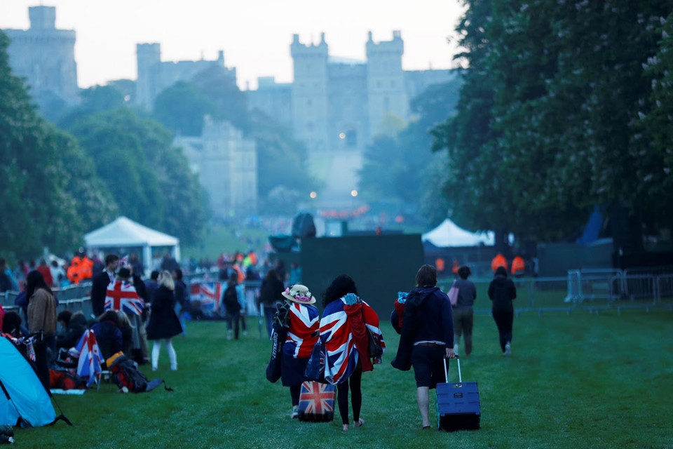 Phóng viên Reuters kể về hậu trường chụp ảnh đám cưới Hoàng gia Anh